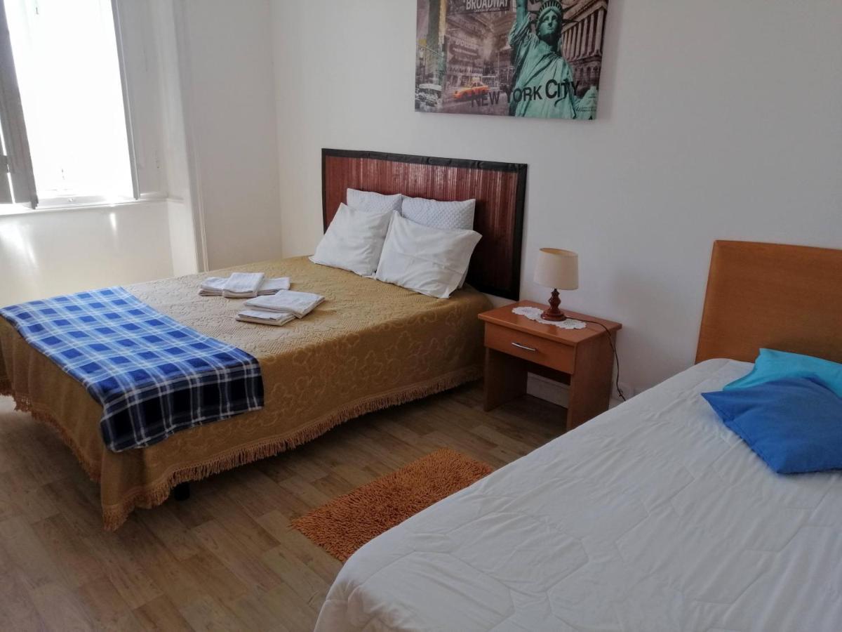 White Sun Hostel Lagos Bagian luar foto