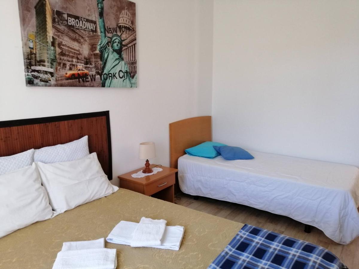 White Sun Hostel Lagos Bagian luar foto
