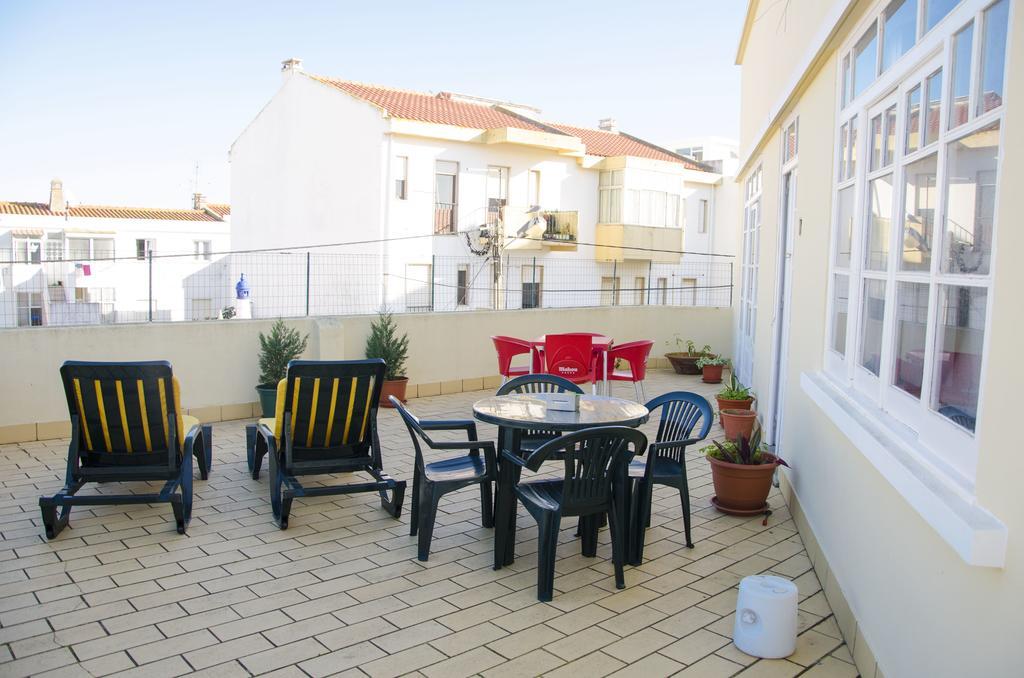 White Sun Hostel Lagos Bagian luar foto